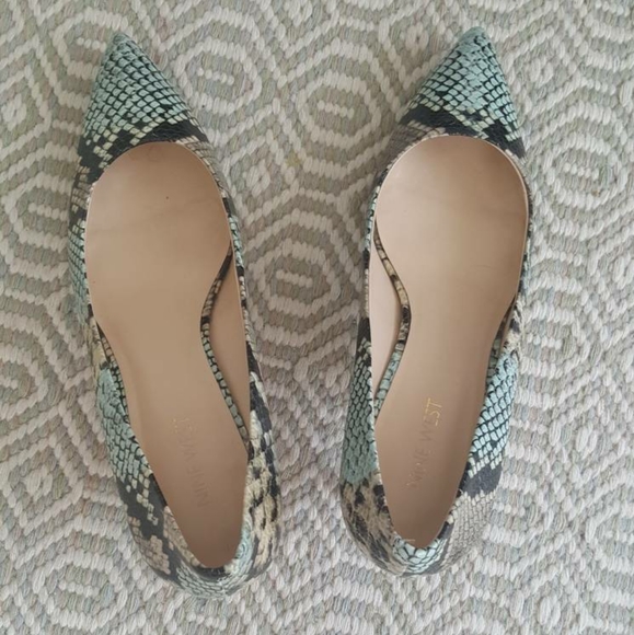 Heels, turquoise. Size 8.5 - Picture 3 of 8